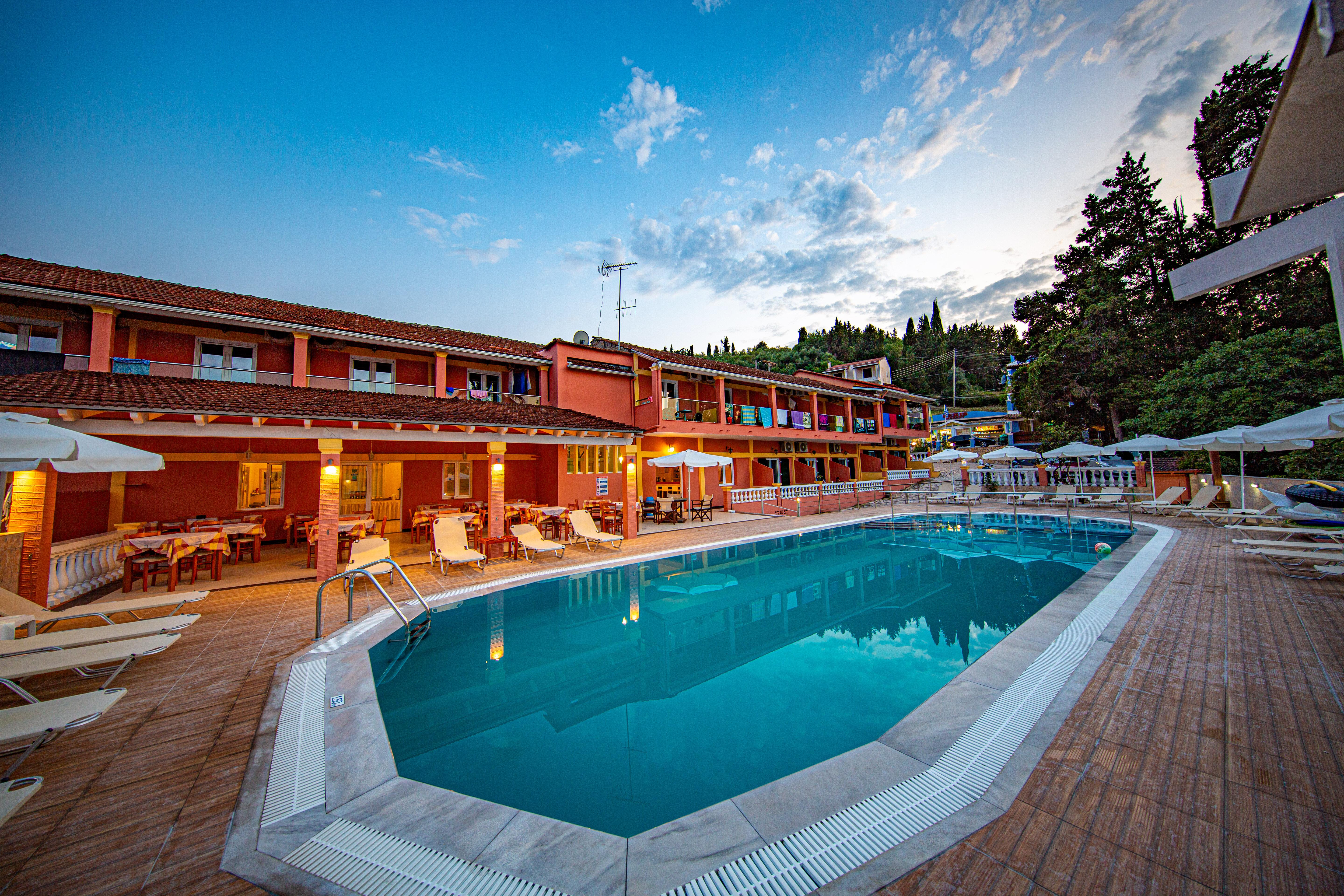 Hotel Penelope บูเกริ ภายนอก รูปภาพ