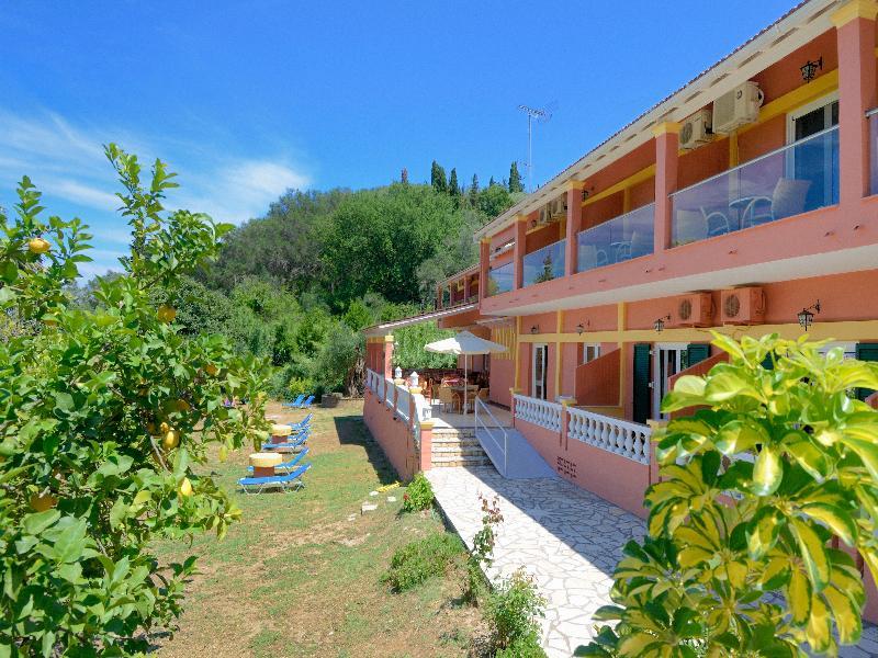 Hotel Penelope บูเกริ ภายนอก รูปภาพ