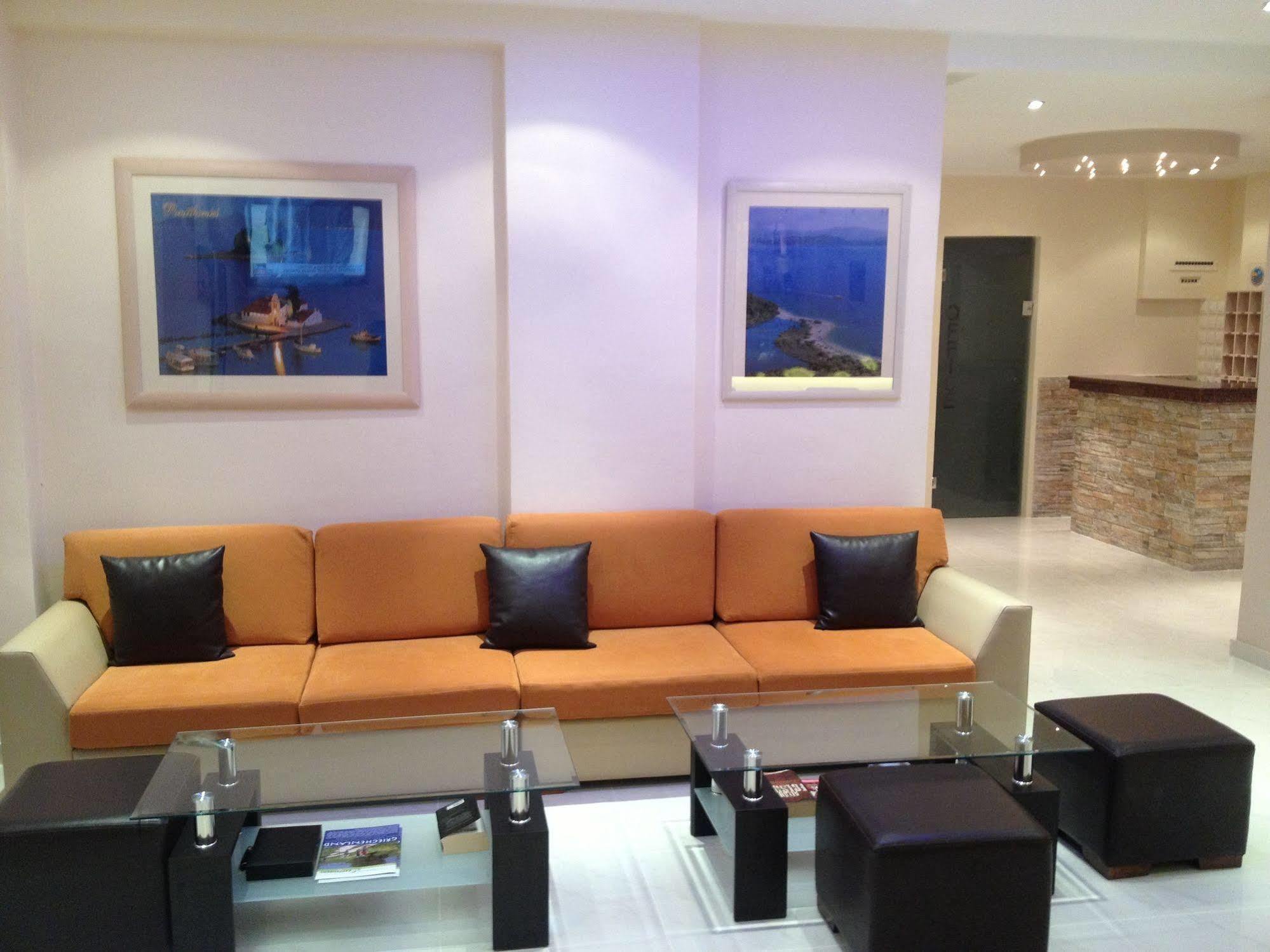 Hotel Penelope บูเกริ ภายนอก รูปภาพ
